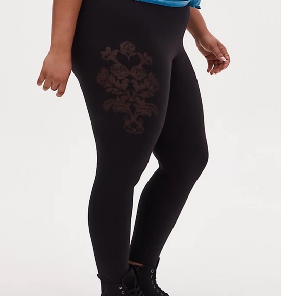 torrid Pants - Torrid Black Heart & Floral Filigree Leggings